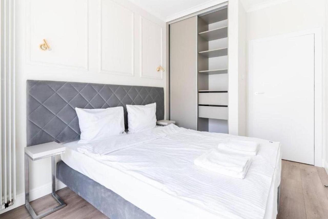 Apartamenty Mennica Residence - Golden Apartments Warsaw Luaran gambar